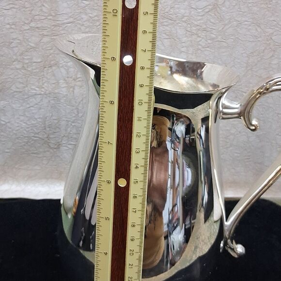 Vintage Leonard Silver Plated Water Pitcher Four-Toe Claw Footed with Ice Guard - Picture 5 of 6
